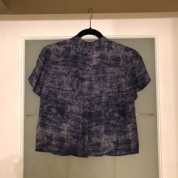 Blue Babaton Blouse 100% Silk - Picture 3 of 3